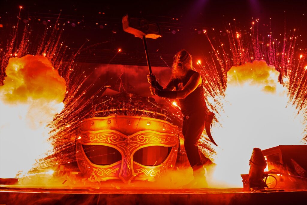 AMON AMARTH - SHOW AMON AMARTH - SHOW