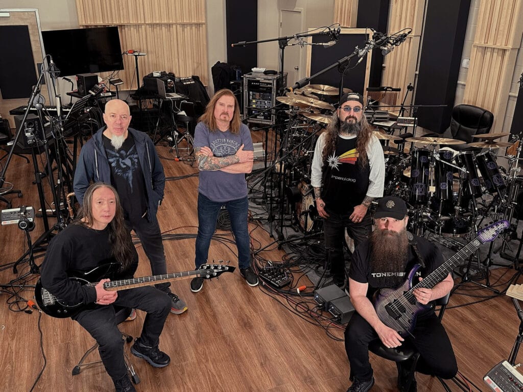 DREAM THEATER